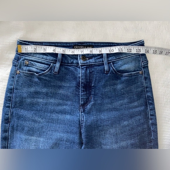 Women’s GUESS high waisted stretchy skinny Jeans size 27 - Picture 4 of 14